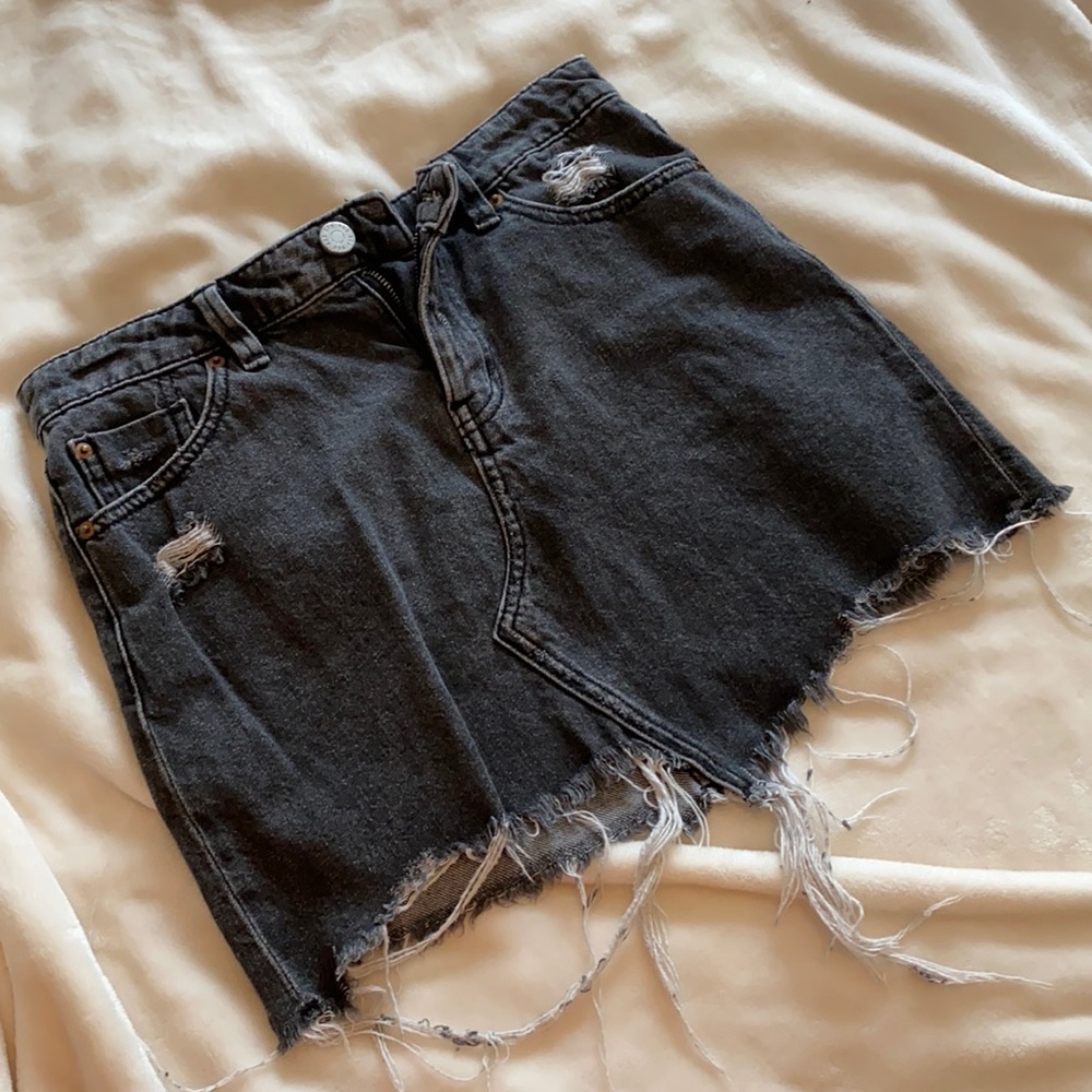 BDG urban outfitters black distressed skirt